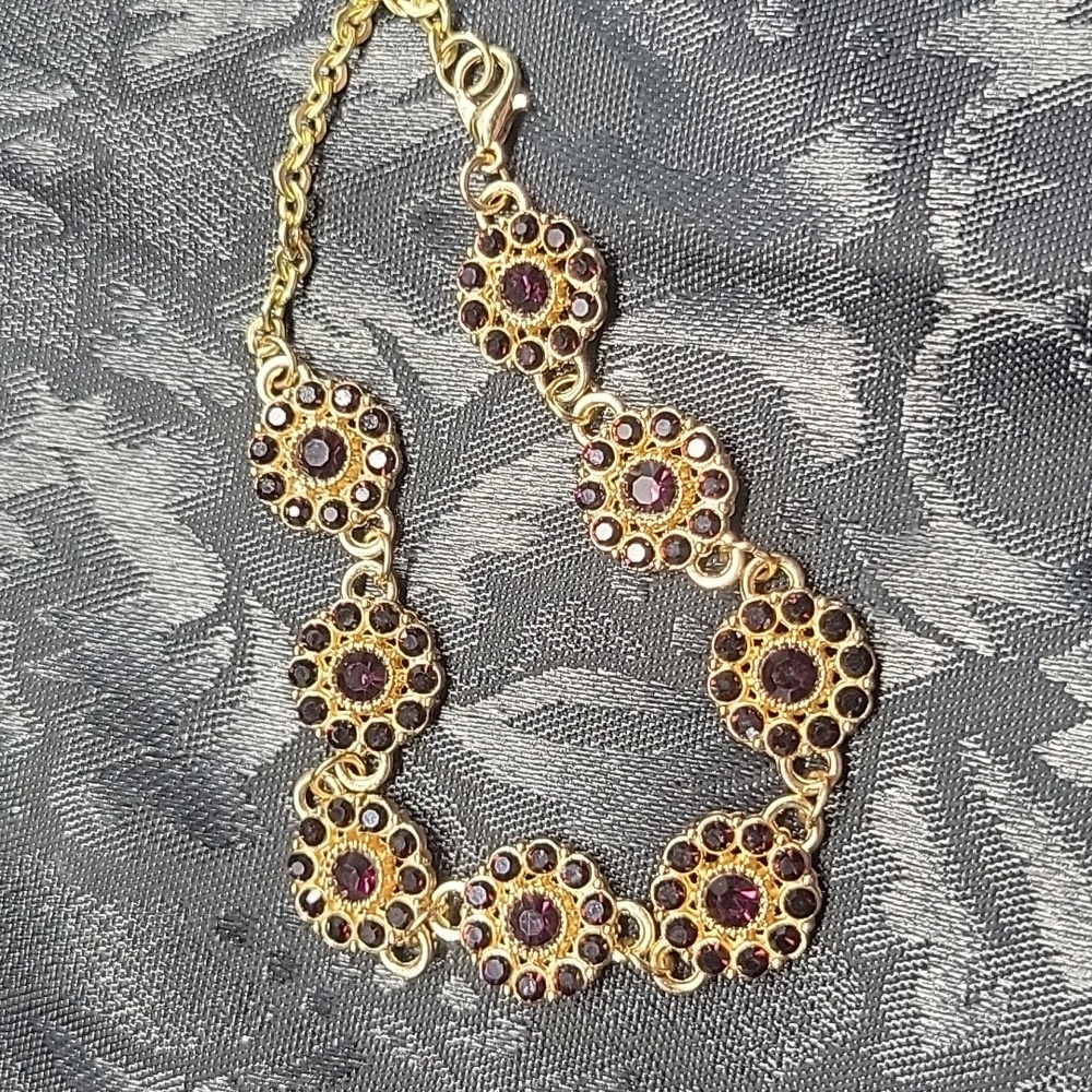 Dark Amber Flower Bracelet NWOT